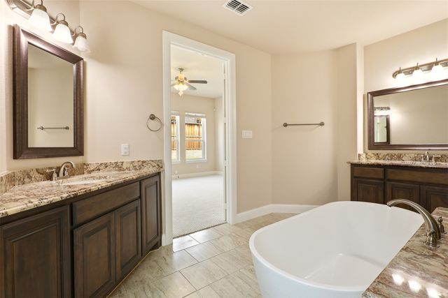 344 Birchwood Way, Irving, TX 75063