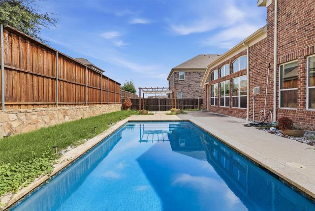 344 Birchwood Way, Irving, TX 75063