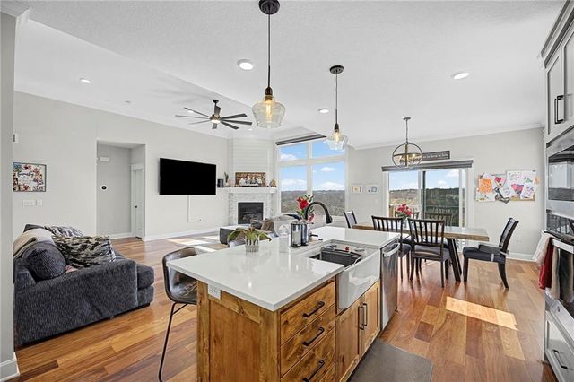 3611 Prairie Clover Court, Lawrence, KS 66049