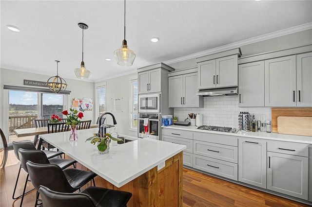 3611 Prairie Clover Court, Lawrence, KS 66049