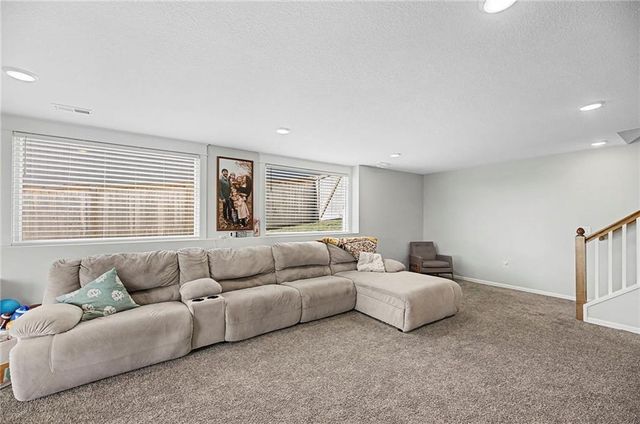 3611 Prairie Clover Court, Lawrence, KS 66049