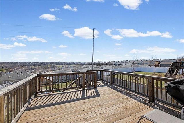 3611 Prairie Clover Court, Lawrence, KS 66049