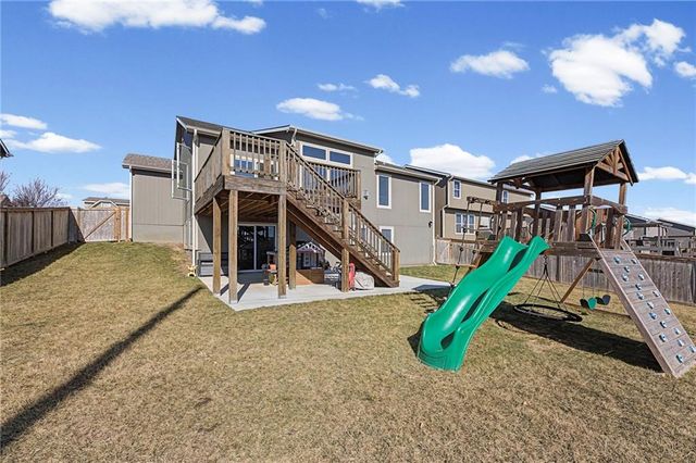 3611 Prairie Clover Court, Lawrence, KS 66049