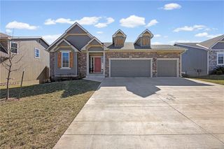 3611 Prairie Clover Court, Lawrence, KS 66049