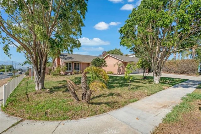 1077 Westpark, Corona, CA 92882