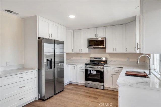1077 Westpark, Corona, CA 92882