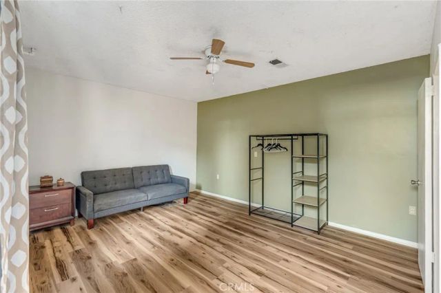 1077 Westpark, Corona, CA 92882