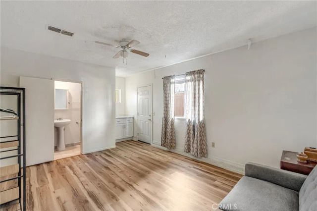 1077 Westpark, Corona, CA 92882