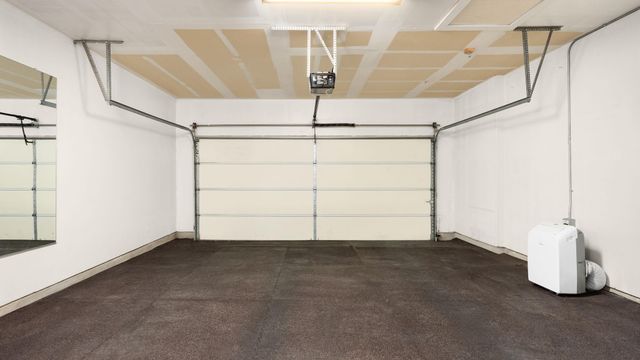 5910 Swayden LN, Austin, TX 78745