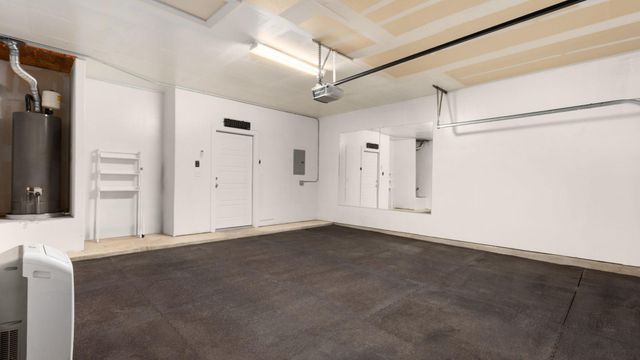 5910 Swayden LN, Austin, TX 78745