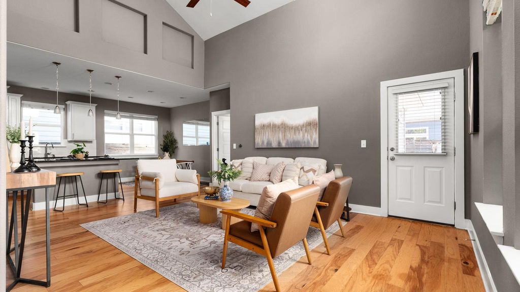 5910 Swayden LN, Austin, TX 78745