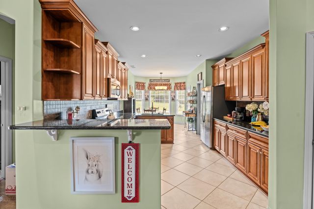 515 S Fredrick Way, Boiling Springs, SC 29316