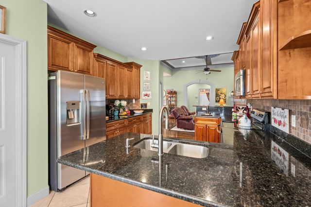 515 S Fredrick Way, Boiling Springs, SC 29316