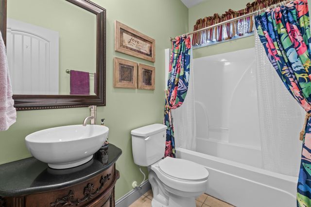 515 S Fredrick Way, Boiling Springs, SC 29316