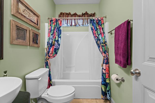 515 S Fredrick Way, Boiling Springs, SC 29316