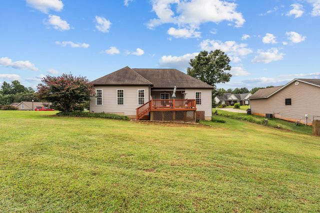 515 S Fredrick Way, Boiling Springs, SC 29316