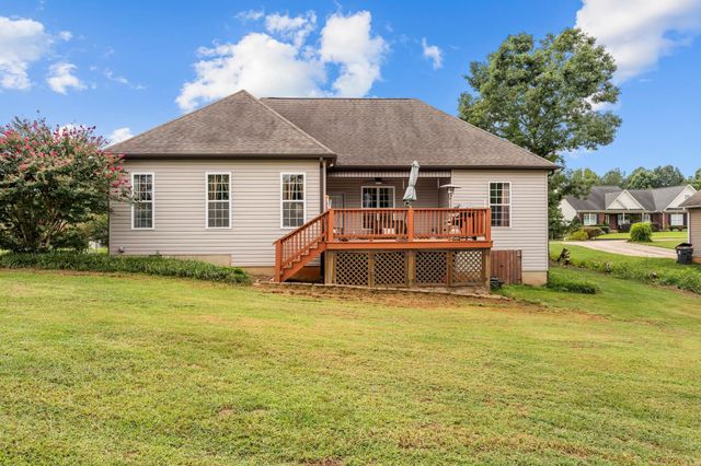 515 S Fredrick Way, Boiling Springs, SC 29316