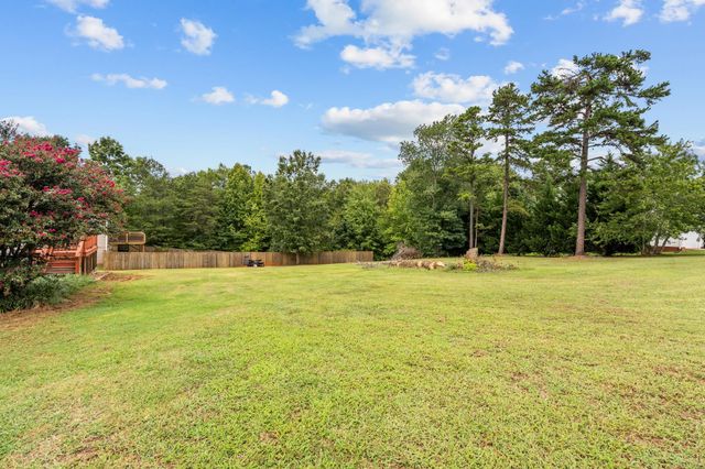 515 S Fredrick Way, Boiling Springs, SC 29316