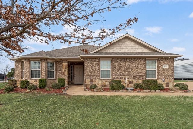 932 Cook Street, Mansfield, TX 76065