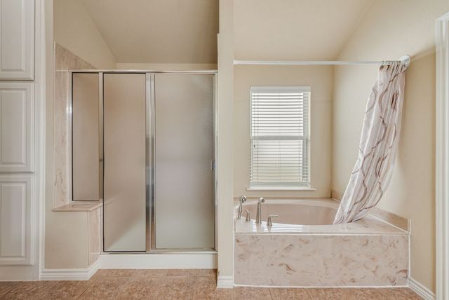 932 Cook Street, Mansfield, TX 76065