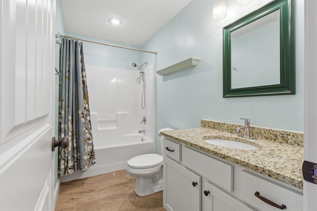 5618 E Pearson Parkway, Strafford, MO 65757