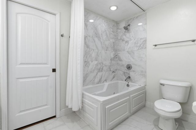 5618 E Pearson Parkway, Strafford, MO 65757