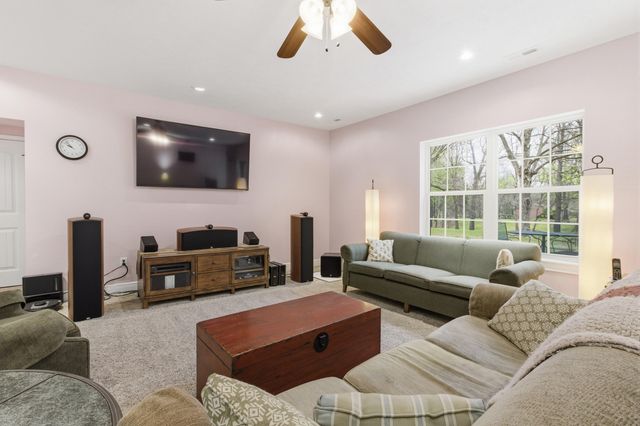 5618 E Pearson Parkway, Strafford, MO 65757