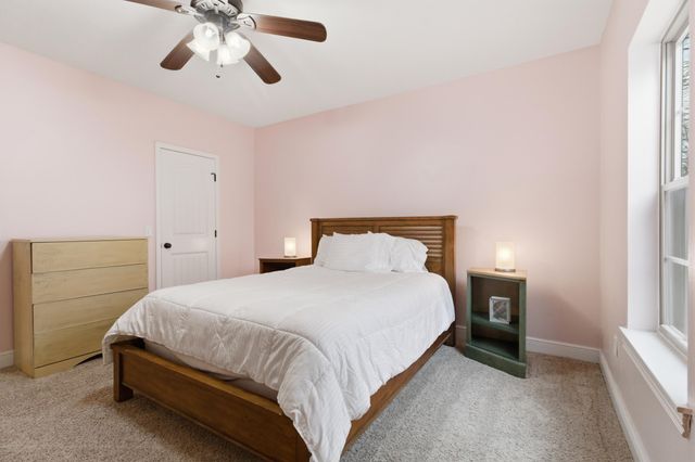 5618 E Pearson Parkway, Strafford, MO 65757