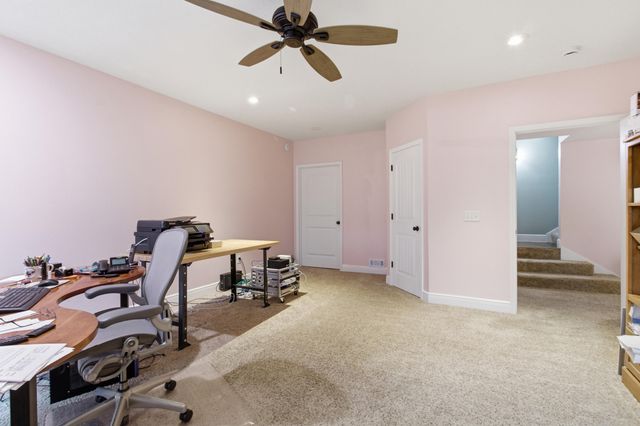 5618 E Pearson Parkway, Strafford, MO 65757