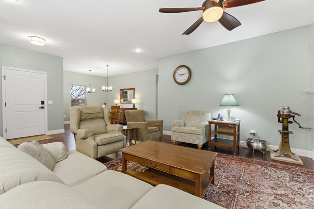 5618 E Pearson Parkway, Strafford, MO 65757