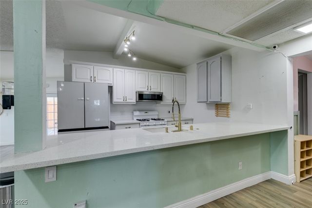 700 North 14th Street, Las Vegas, NV 89101