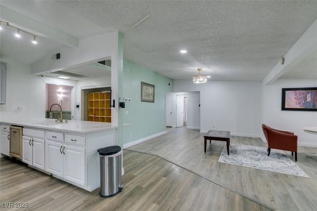 700 North 14th Street, Las Vegas, NV 89101