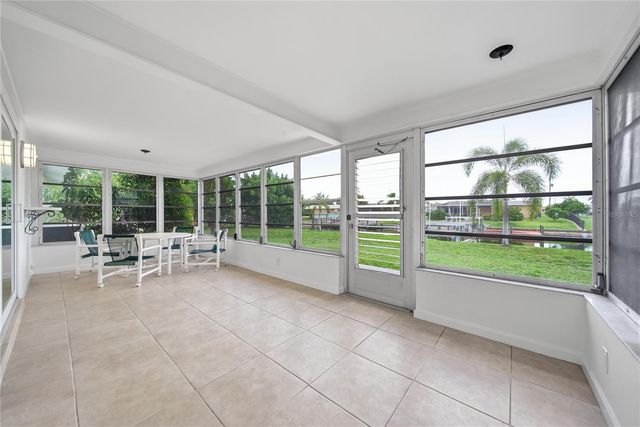 3106 SE 18TH PLACE, Cape Coral, FL 33904