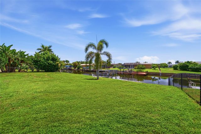 3106 SE 18TH PLACE, Cape Coral, FL 33904