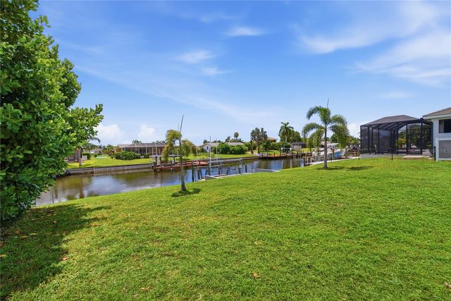 3106 SE 18TH PLACE, Cape Coral, FL 33904
