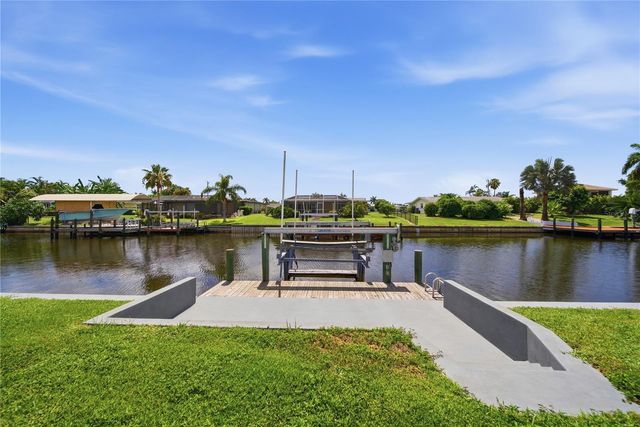 3106 SE 18TH PLACE, Cape Coral, FL 33904