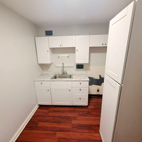 7337 S South Shore Drive 1008, Chicago, IL 60649
