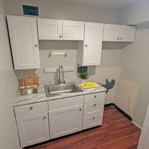 7337 S South Shore Drive 1008, Chicago, IL 60649