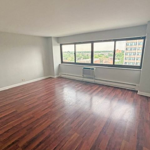 7337 S South Shore Drive 1008, Chicago, IL 60649