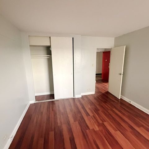 7337 S South Shore Drive 1008, Chicago, IL 60649