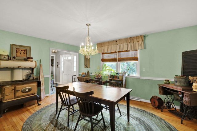 18 HILLSIDE RD, Birdsboro, PA 19508
