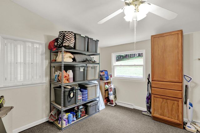 18 HILLSIDE RD, Birdsboro, PA 19508