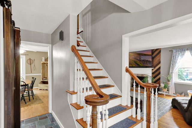 18 HILLSIDE RD, Birdsboro, PA 19508