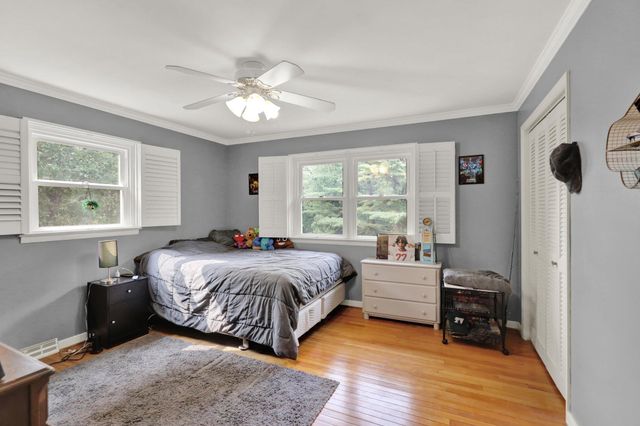 18 HILLSIDE RD, Birdsboro, PA 19508
