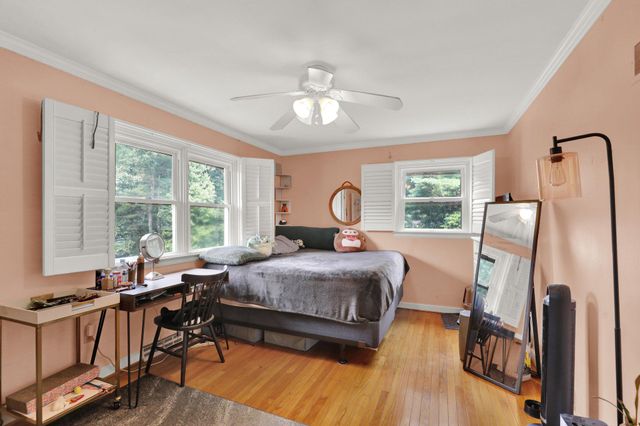 18 HILLSIDE RD, Birdsboro, PA 19508