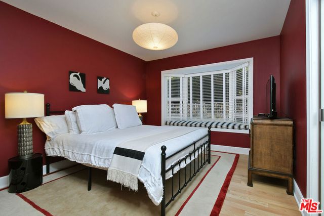 130 Dapplegray Road, Bell Canyon, CA 91307