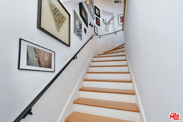 130 Dapplegray Road, Bell Canyon, CA 91307