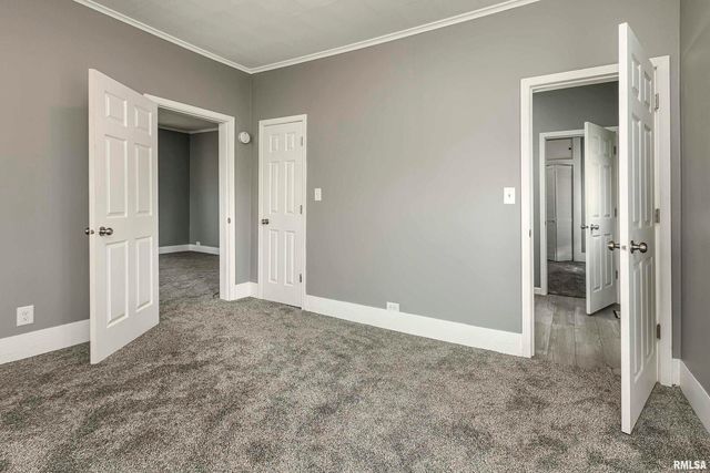 810 E MAIN Street, Westfrank, IL 62896