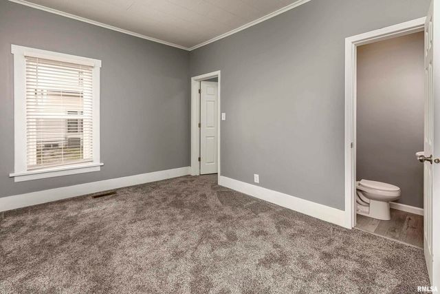 810 E MAIN Street, Westfrank, IL 62896