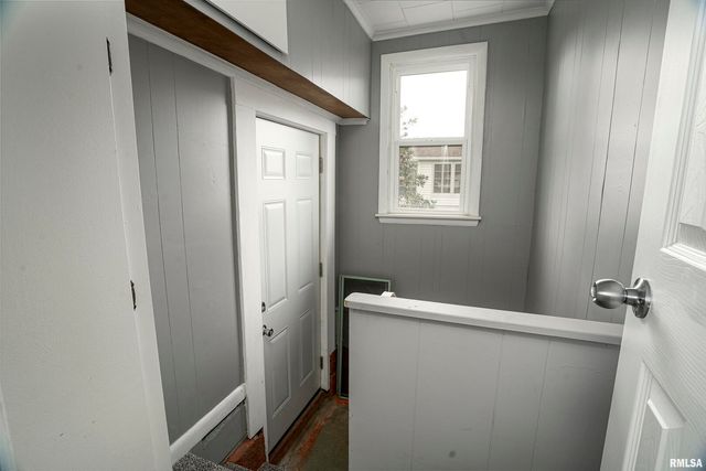 810 E MAIN Street, Westfrank, IL 62896